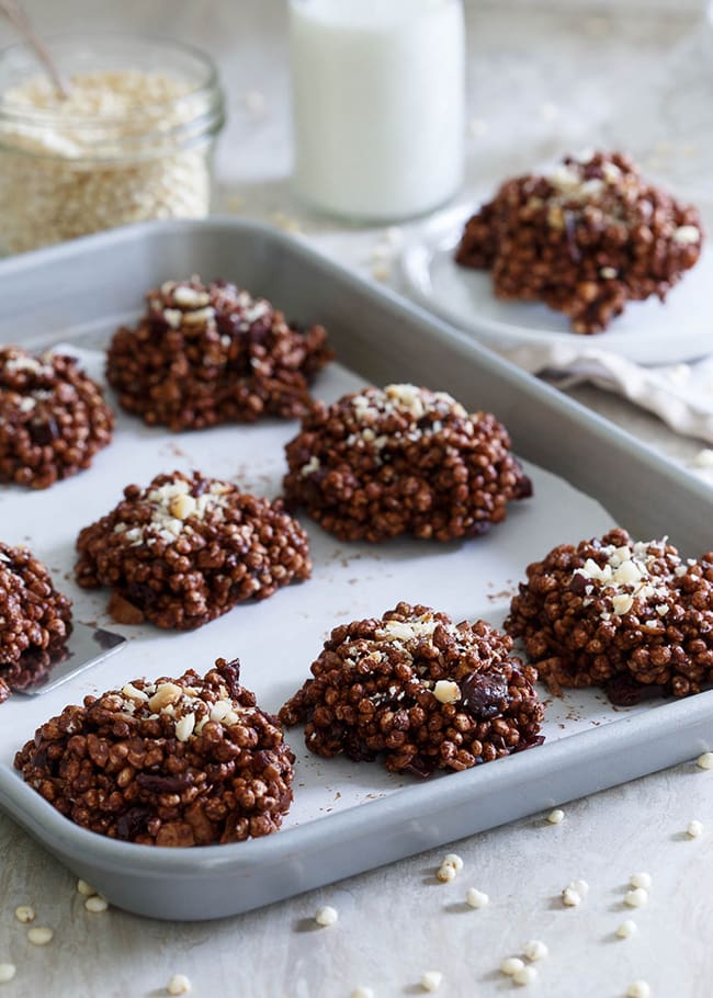 Chocolate Cranberry Puffed Millet Cookies | Running to the Kitchen