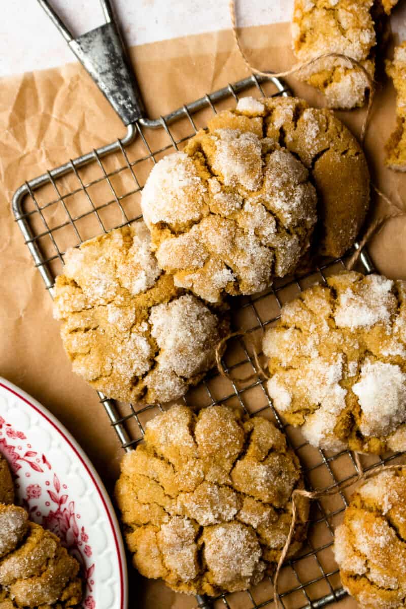 ginger cookies on drying rack