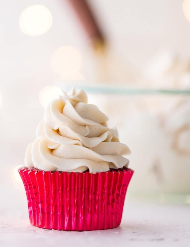 This BEST ICING EVER is the ultimate EASY icing for every cupcake, cake, and baked good! YOU HAVE TO TRY THIS...trust me!