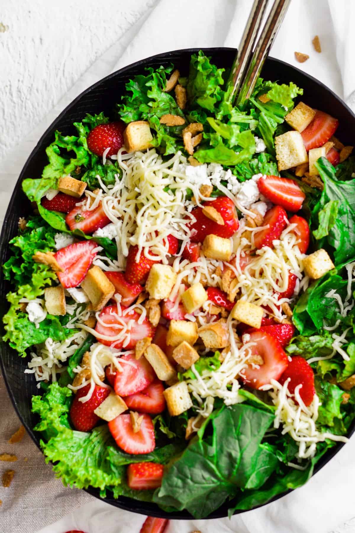 strawberry salad recipe with sweet & sour dressing