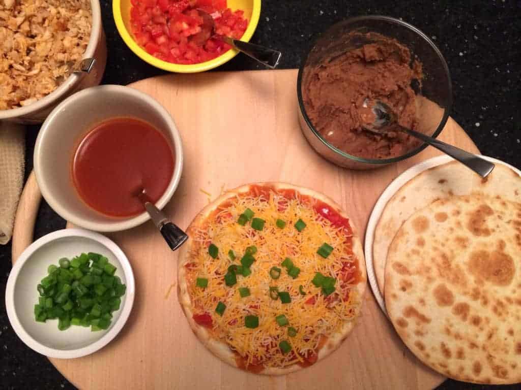Ingredients for making Chicken Mexican Pizza