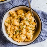A recipe for Macaroni and Cheese in just 15 minutes? Yes, you can make a delicious and easy One Pot Mac and Cheese in no time at all! This simple mac and cheese recipe is so tasty, so cheesy, and can be made in minutes. Welcome to your new go-to meal!