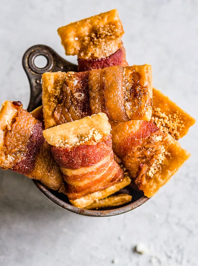 crackers wrapped in bacon