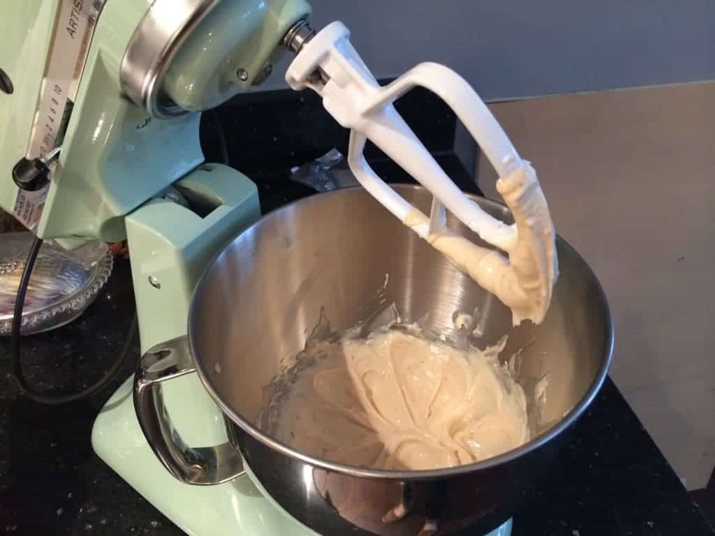 Image showing a mixer filled with Pepper Jelly Dip.