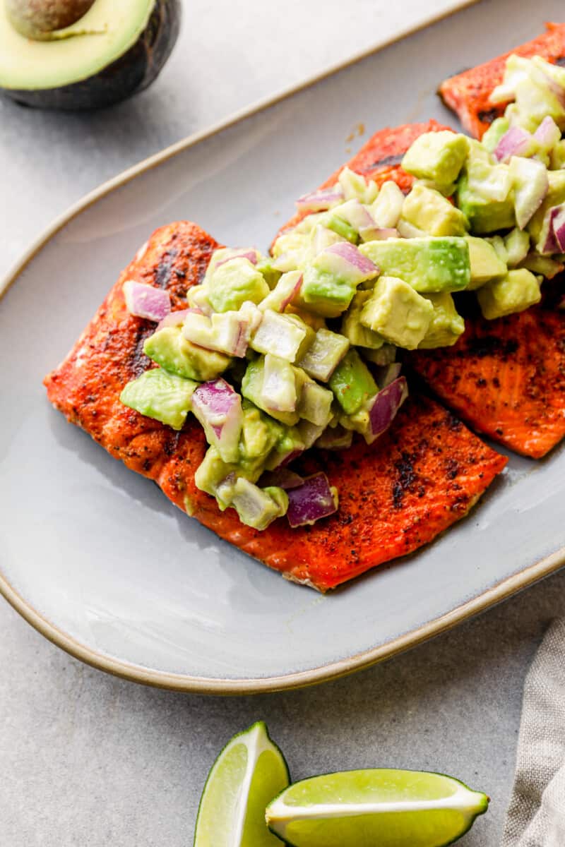 Grilled Salmon Recipe with Avocado Salsa - Whole30 Salmon (VIDEO)