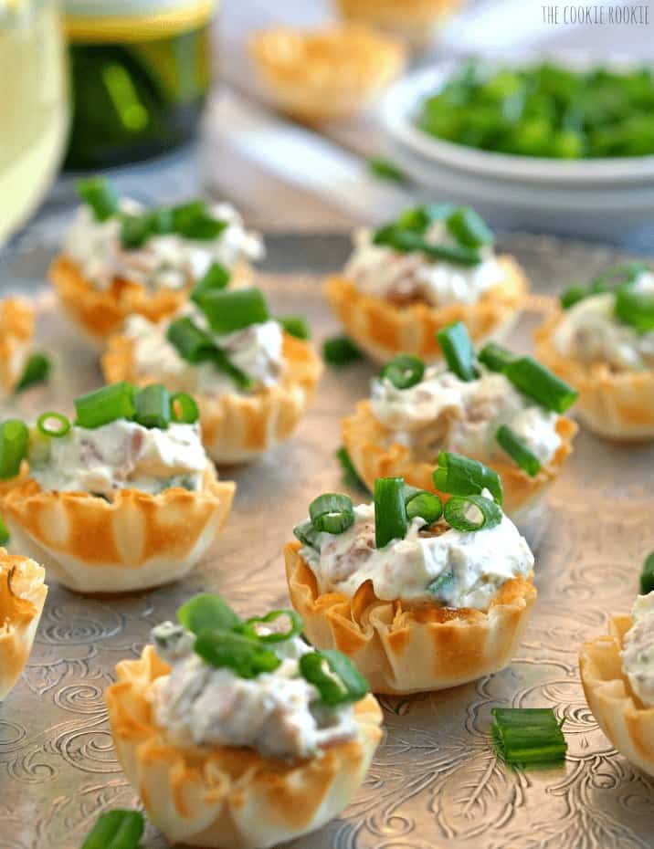 Phyllo Cups with topping, arranged on a tray.