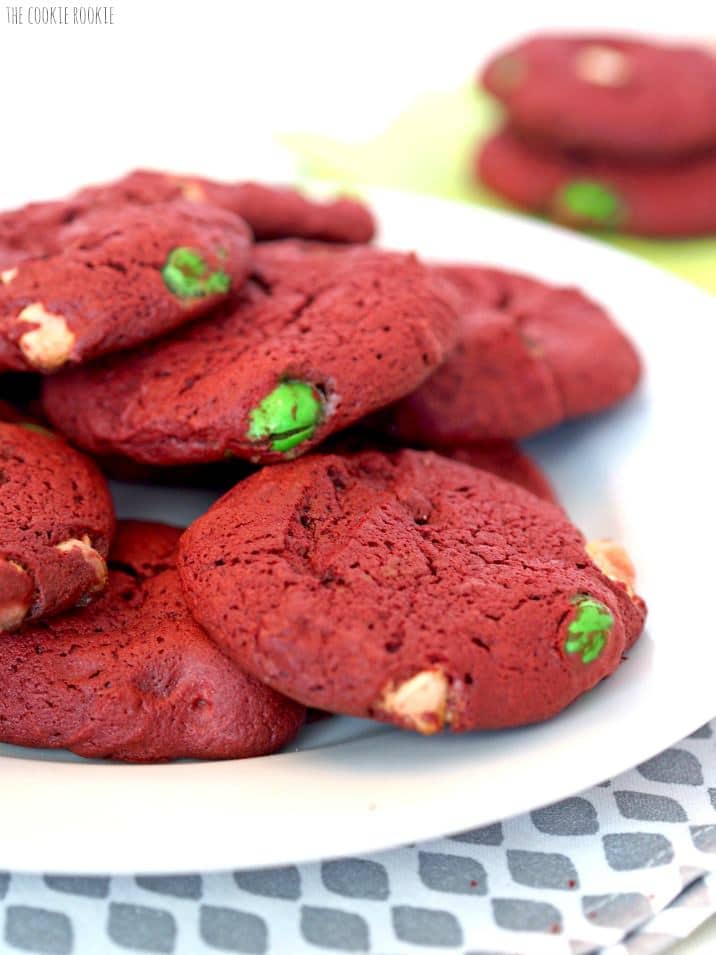 Making Red Velvet Cake Cookie From Cake Mix Making Red Velvet Cake Cookie From Cake Mix