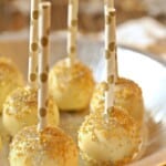 Gold Glitter Cake Pops (Lemon Cake Pops), perfect for any holiday! So easy. Lemon Cake Pops covered in white chocolate! | The Cookie Rookie