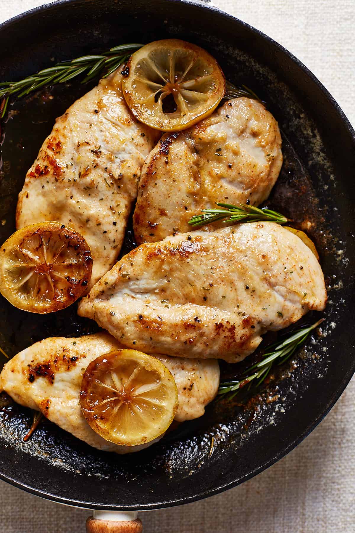 skillet of lemon chicken