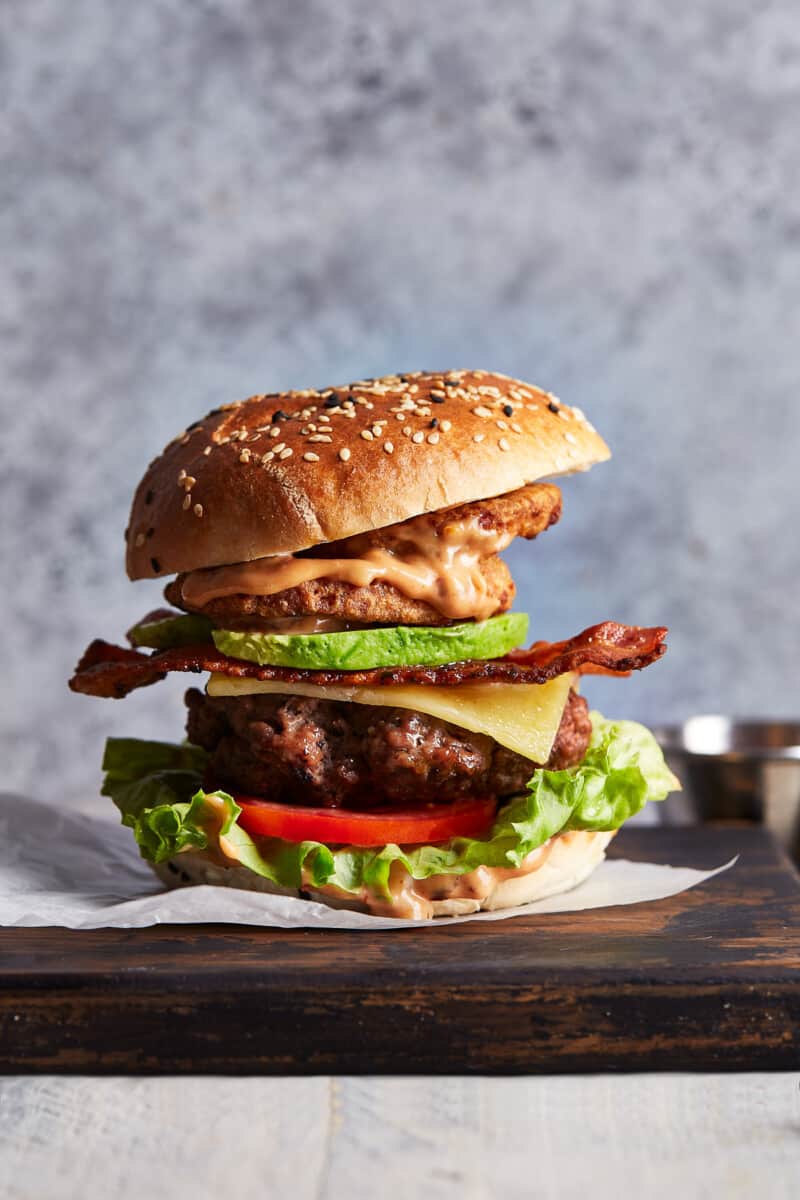 Best Bacon Cheeseburger Recipe – How to Make Bacon Cheeseburgers