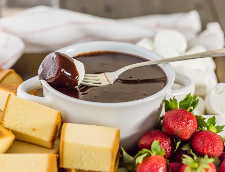 Spiked Chocolate Hazelnut Fondue The Cookie Rookie®