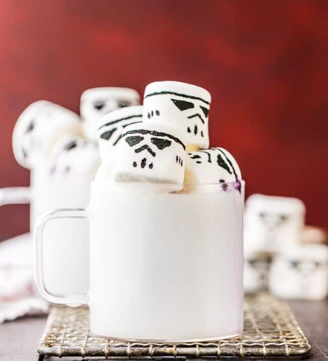 white chocolate hot chocolate with stormtrooper marshmallows
