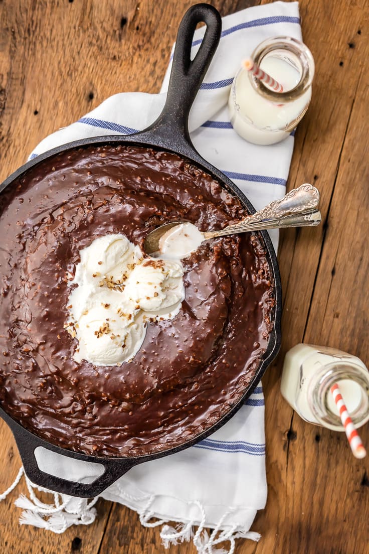 texas chocolate sheet cake skillet