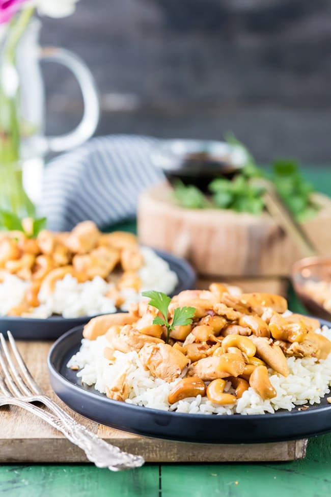 Slow Cooker Cashew Chicken | The Cookie Rookie