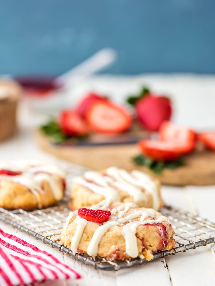 strawberry cookies on a cooling rack