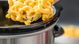 Slow Cooker Mac and Cheese Recipe