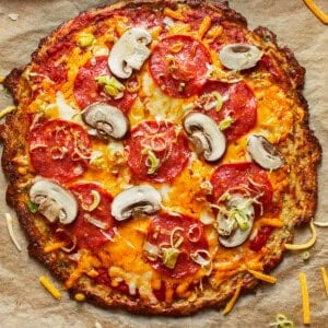 featured cauliflower pizza crust