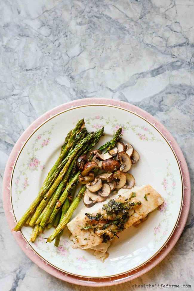 Oven Roasted Sea Bass with Asparagus and Mushrooms | A Healthy Life For Me