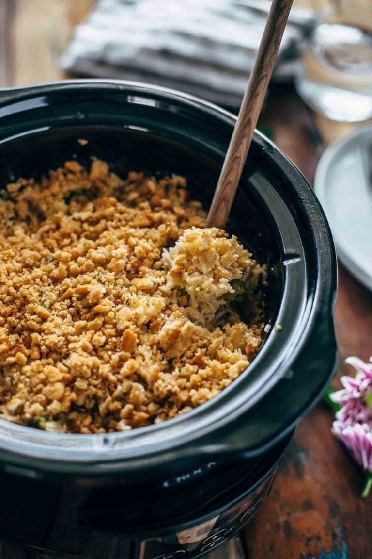 Slow Cooker Velveeta Broccoli Rice Casserole Recipe