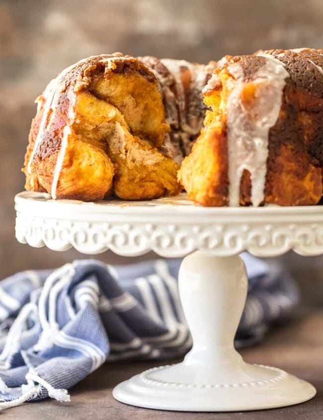 Monkey Bread is a fun and tasty treat perfect for breakfast or dessert! This Pumpkin Pie Monkey Bread Recipe tastes just like pumpkin pie, making it the ultimate Thanksgiving breakfast. I love this ooey gooey monkey bread made with biscuit dough. It's so easy and so delicious!