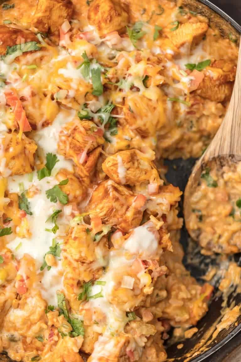 Skillet Chicken con Queso Recipe The Cookie Rookie