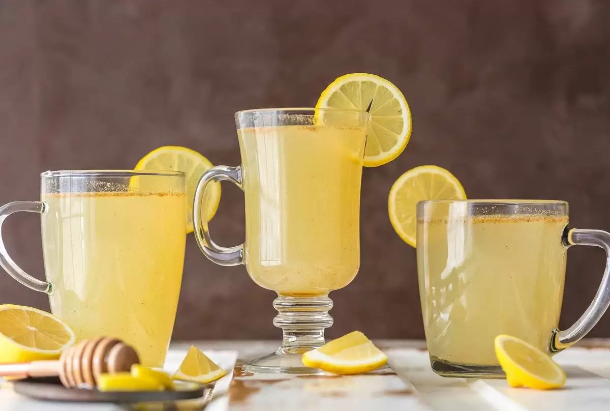 Homemade master cleanse recipe in three clear glasses