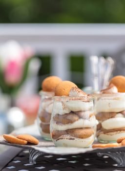 These Easy Tiramisu Cups are made with a secret ingredient, vanilla wafers! This easy tiramisu recipe is perfect for summer parties & BBQs. Easy to make, easy to serve, and easy to eat!
