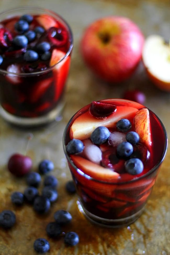 Cherry Blueberry Apple Sangria | The Roasted Root