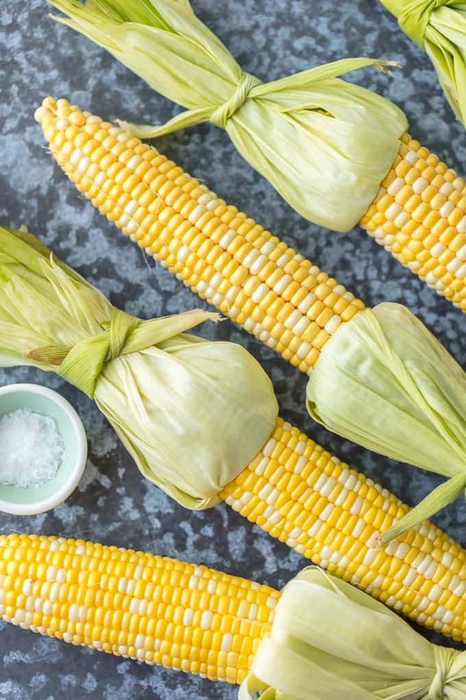 how to cook corn on the cob (boiling corn on the cob)