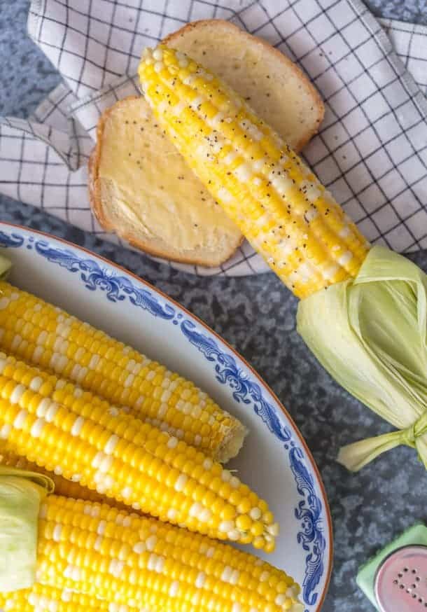 How to Cook Corn on the Cob (Boiling Corn on the Cob is the Best Way)