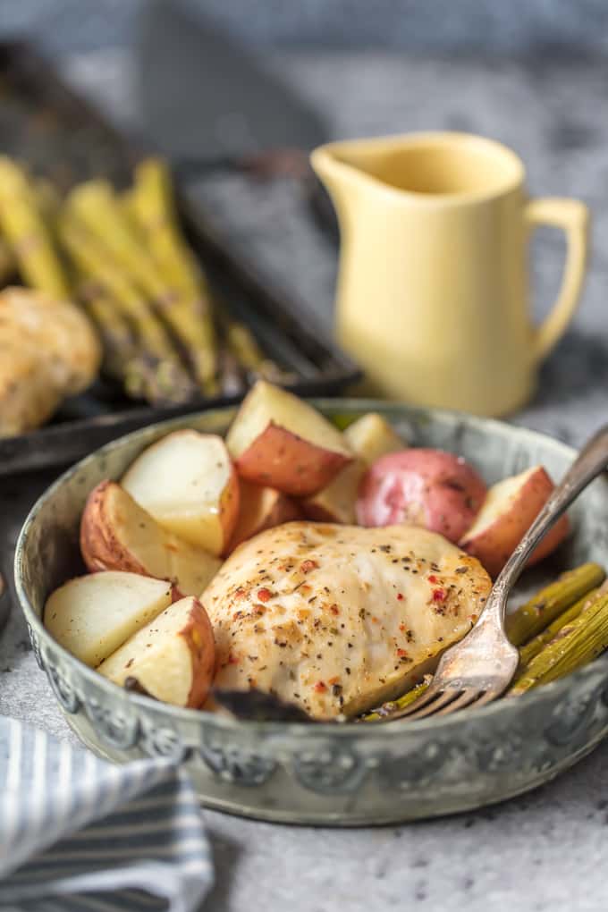 Bowl of chicken, potatoes, and asparagus