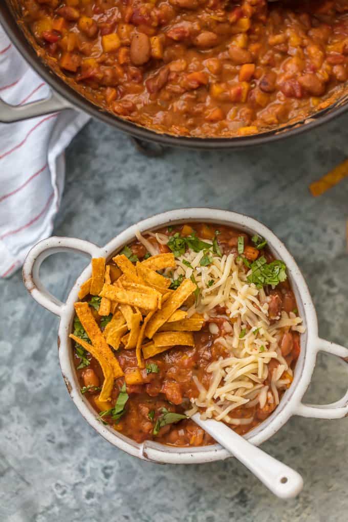 Healthy and easy vegetarian chili recipe