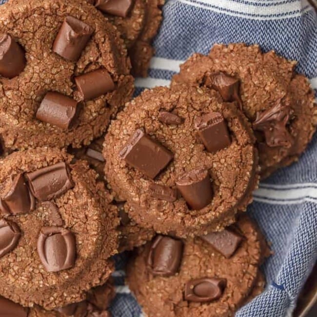 Chocolate Sugar Cookies are my go-to easy cookie recipe! This Fluffy Sugar Cookie Recipe has a crinkly sugar crust and has added chocolate chunks for ultimate decadence. This Chocolate Sugar Cookie Recipe is a classic, using Crisco, to make them extra fluffy and fool-proof. You haven't lived until you've tried these Chocolate Sugar Cookies!