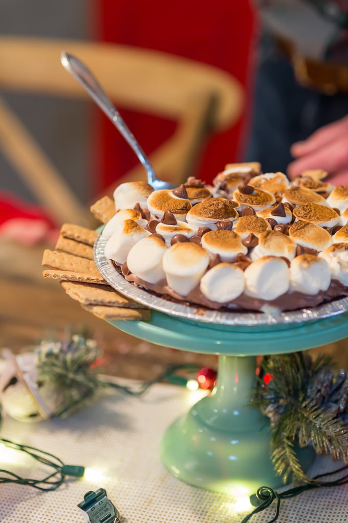 Have a HOLIDAY PIE PARTY this Christmas and wow your guests with fun twists on classic pies! Use your favorite pies to make Deep Fried Pecan Pie Bites and Chocolate Pie S'mores Dip for all of the flavor and none of the fuss.