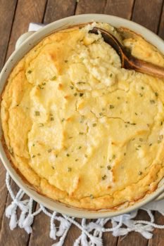 Make Ahead Mashed Potatoes are the ultimate Creamed Potatoes for your holiday table! Make the holidays easy with this MAKE AHEAD MASHED POTATOES RECIPE! This creamy dreamy mashed potato casserole is SO SIMPLE so you don't have to be trapped in the kitchen this Thanksgiving.