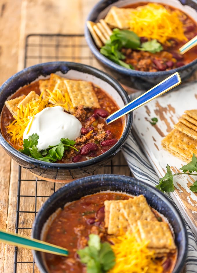 This is the BEST EASY CHILI RECIPE! Our Lazy Day 6 Ingredient Chili is one of our favorite recipes to make for a crowd. It's such an easy chili recipe to make and it's so flavorful! Since it only contains 6 ingredients, you most likely already have this stuff in your pantry. It's perfect for game day and absolutely fool-proof. You won't believe how tasty the best easy chili recipe is! Best Easy Chili Recipe in 3 bowls
