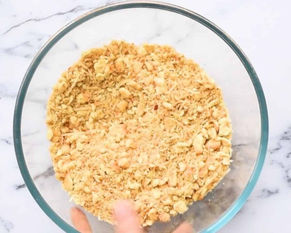 Ritz cracker topping in a glass bowl.