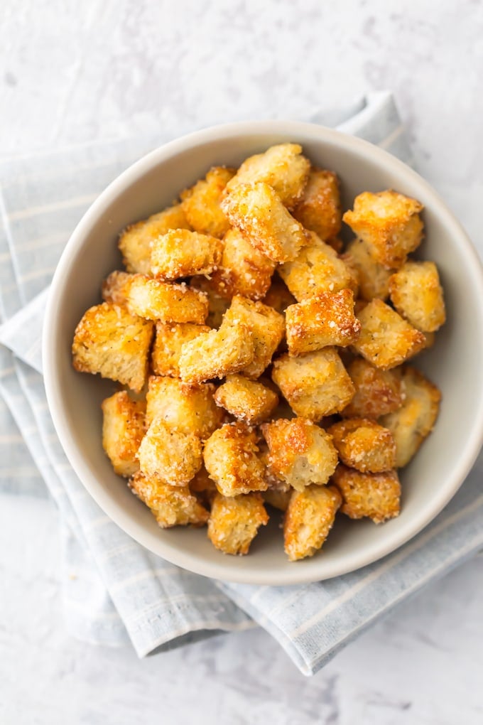 Homemade Croutons Recipe (Healthy Baked Croutons) VIDEO!!