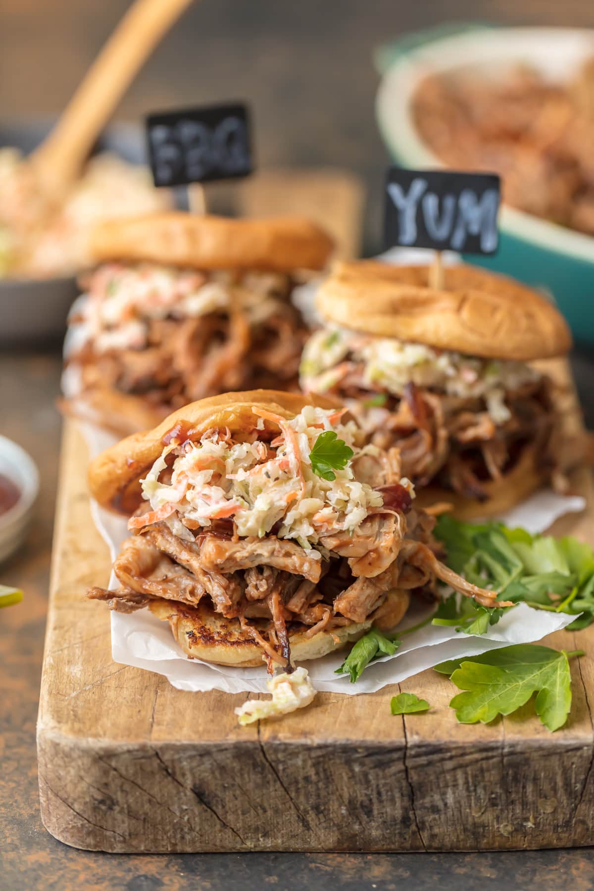 Slow Cooker BBQ Pulled Pork Sandwiches 