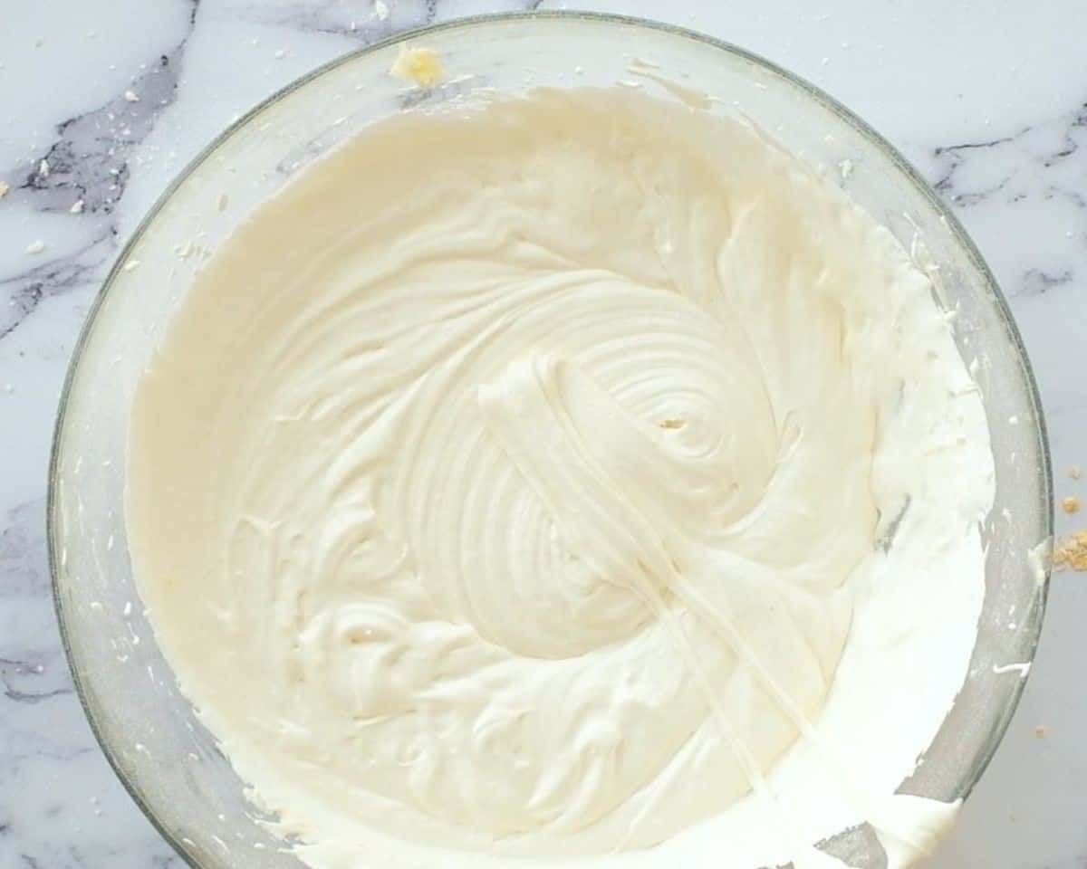 Making the cream filling.