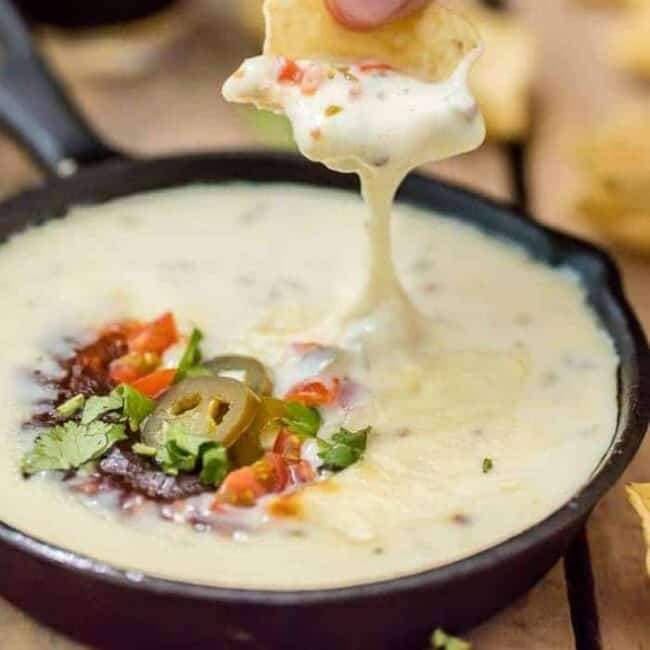 white queso recipe with chip