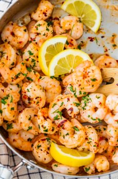 This lemon garlic butter shrimp recipe is so easy to make and just the right amount of spicy. Eat this garlic shrimp as an appetizer, main dish, or use it for tacos or salads.