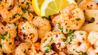 Garlic Butter Shrimp Recipe (Spicy and Easy Garlic Shrimp)