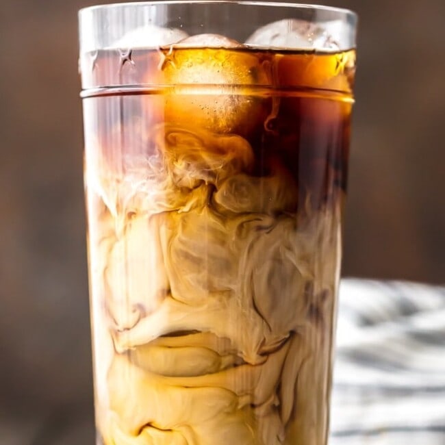 Simple Homemade Iced Cold Brew Latte