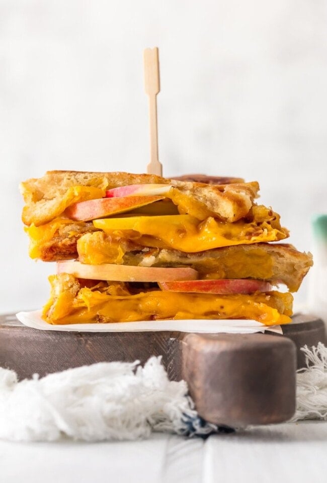 Apple Cheddar Waffle Sandwich (Waffle Grilled Cheese) Recipe The Cookie Rookie®