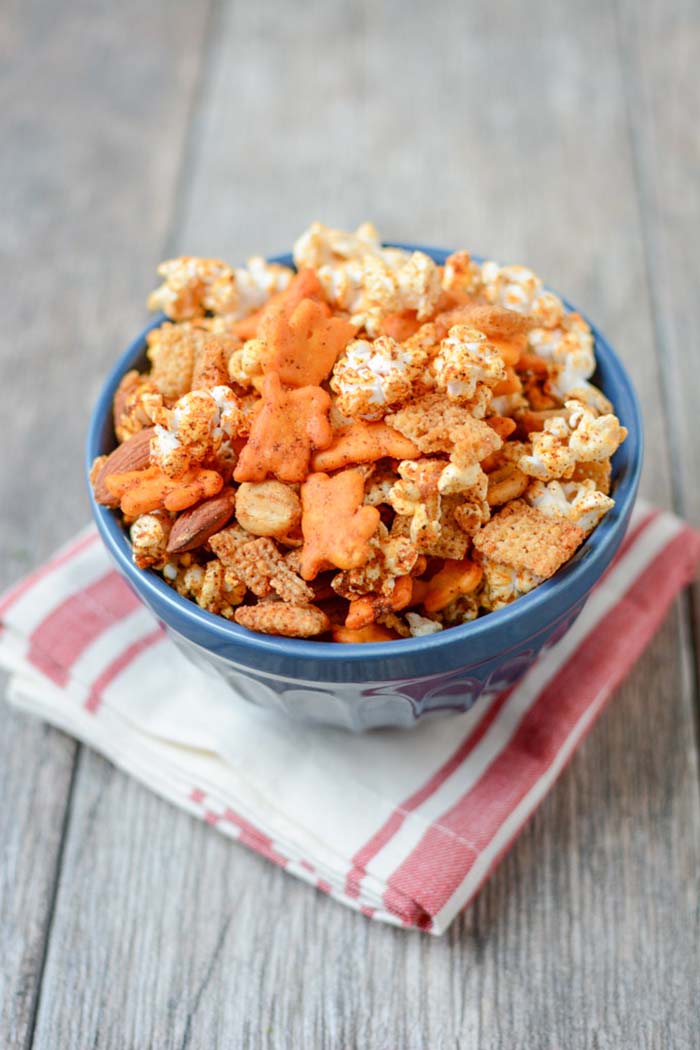 Popcorn Snack Mix | The Lean Green Bean