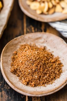 This dry rub recipe is the best dry rub for pork tenderloin, pork chops, or other cuts of pork. The mix of herbs & spices naturally complements the meat & fills it with flavor!