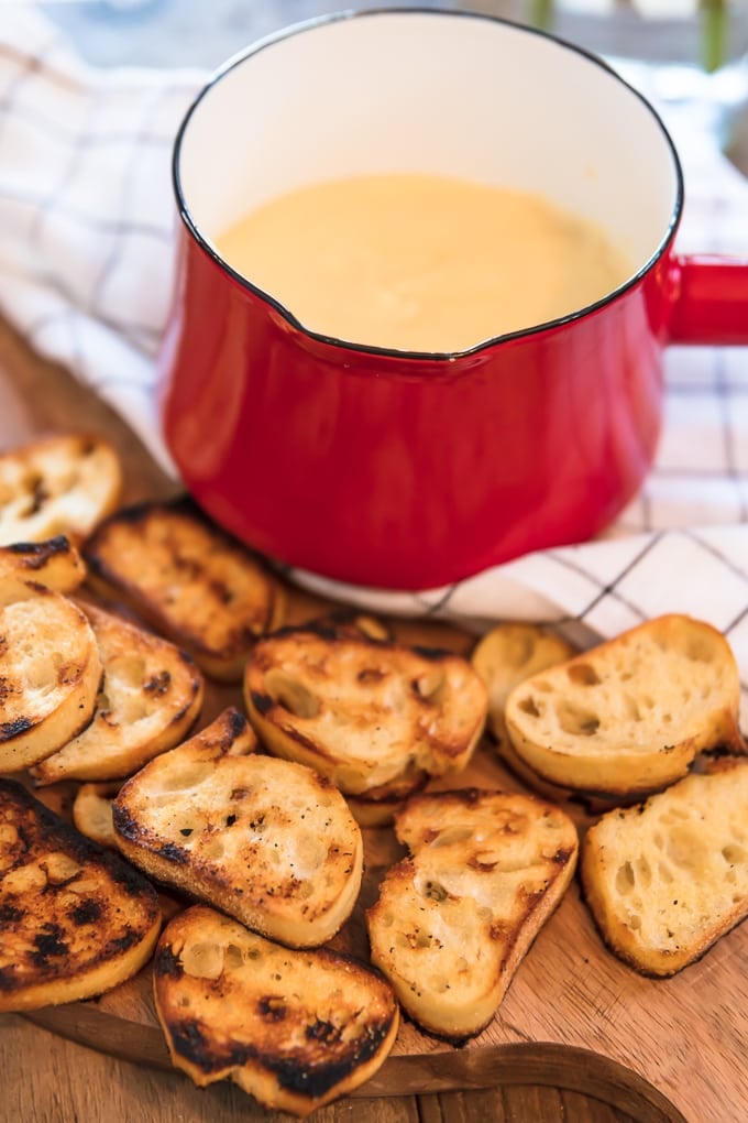 Easy Cheese Fondue with Grilled Bread (Only 3 Ingredients!)