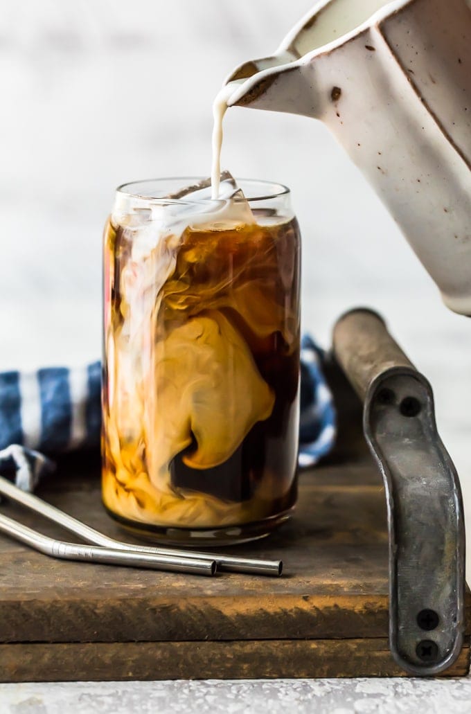 french-vanilla-iced-coffee-homemade-vanilla-syrup-2-of-6 /upload/thumbnail1/2025/2/24/236062/thumb2