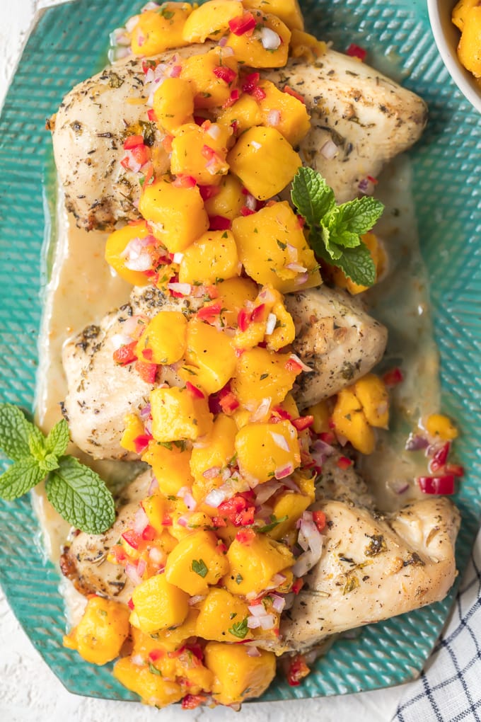 Sangria Chicken with Mango Salsa